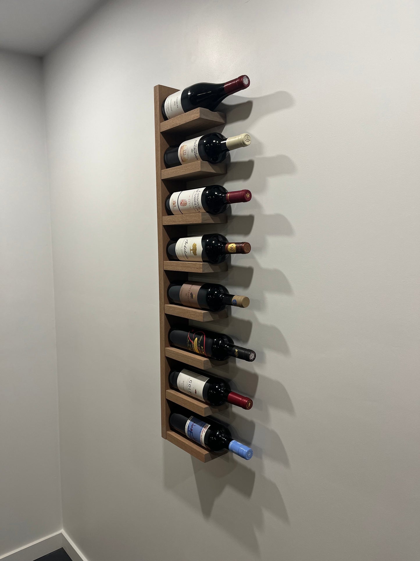 8 Bottle Wine Rack